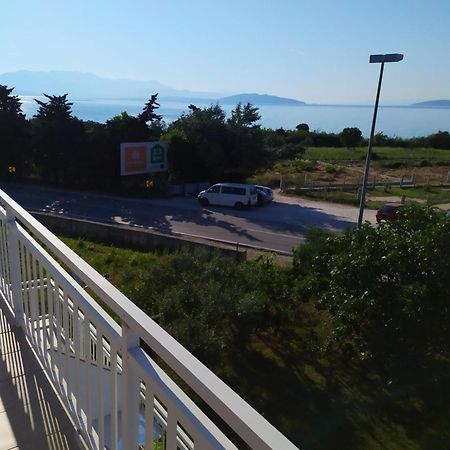 Apartmant Sucic Kaštela Eksteriør billede