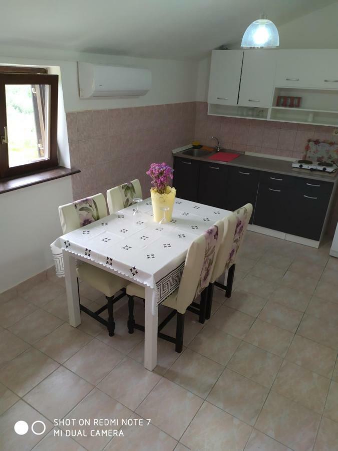 Apartmant Sucic Kaštela Eksteriør billede